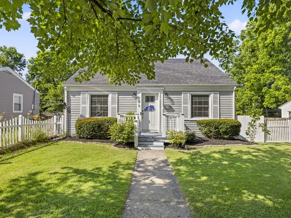 648 Sheridan Dr, Lexington, KY 40503