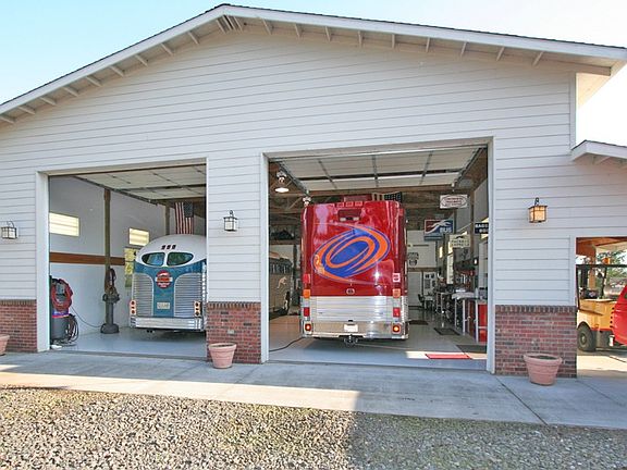 4th image of 34303 SE 20th St