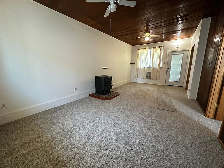 500 S 3rd Pl — Photo 7
