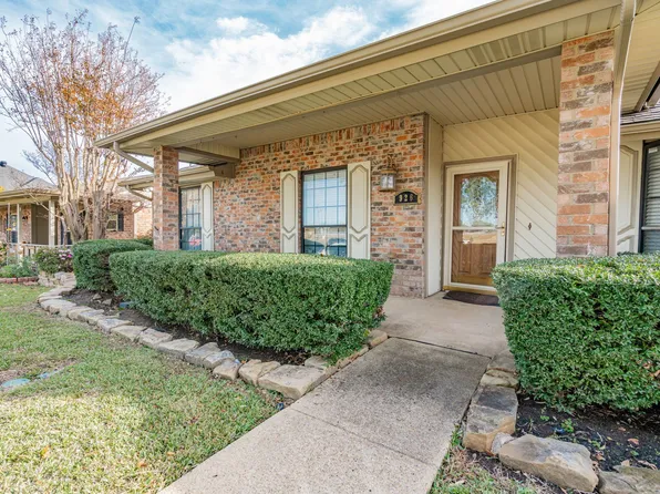 926 Green Canyon Dr, Mesquite, TX 75150