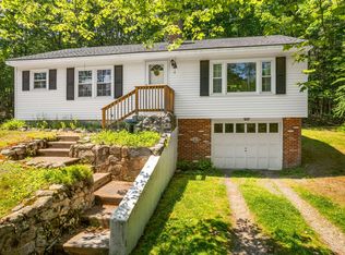 66 Logging Rd, Cape Neddick, ME 03902