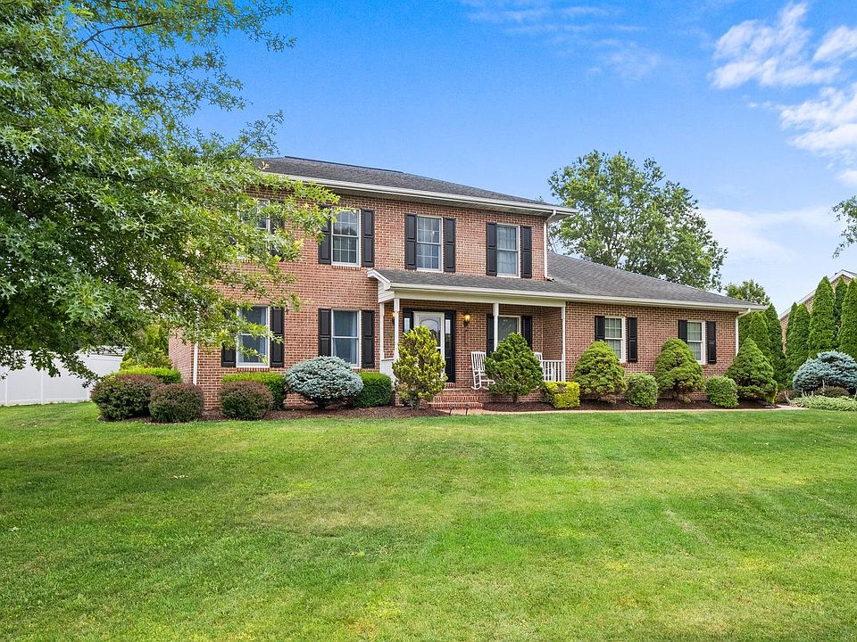 1st image of 3177 W Wind Dr