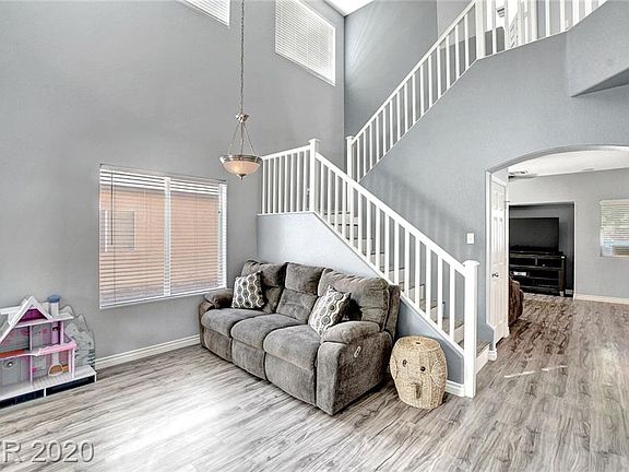 4th image of 5221 Adorato Dr