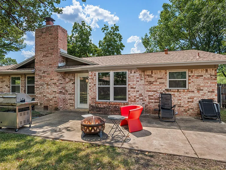 8511 Daleview Dr — Photo 29