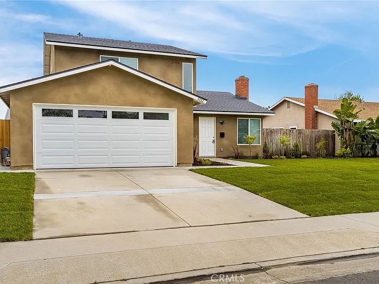 9282 Winterwood Cir — Photo 3