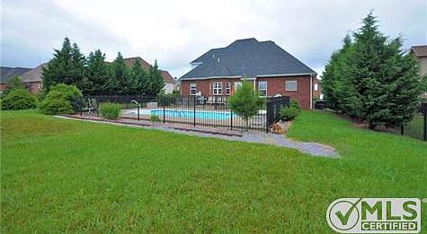 2nd image of 2944 Caraway Dr