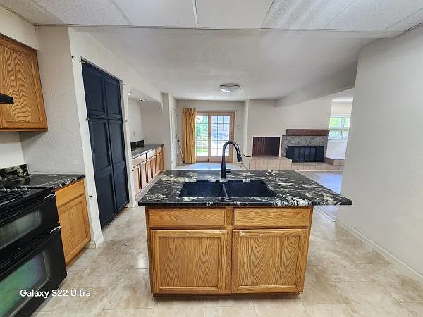 1602 S Highland Ave — Photo 15