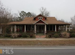 365 S Lewis St, Metter, GA 30439