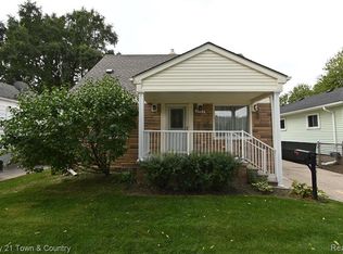3903 Edgar Ave, Royal Oak, MI 48073