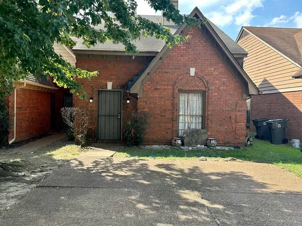 3537 Bishops Gate Dr, Memphis, TN 38115