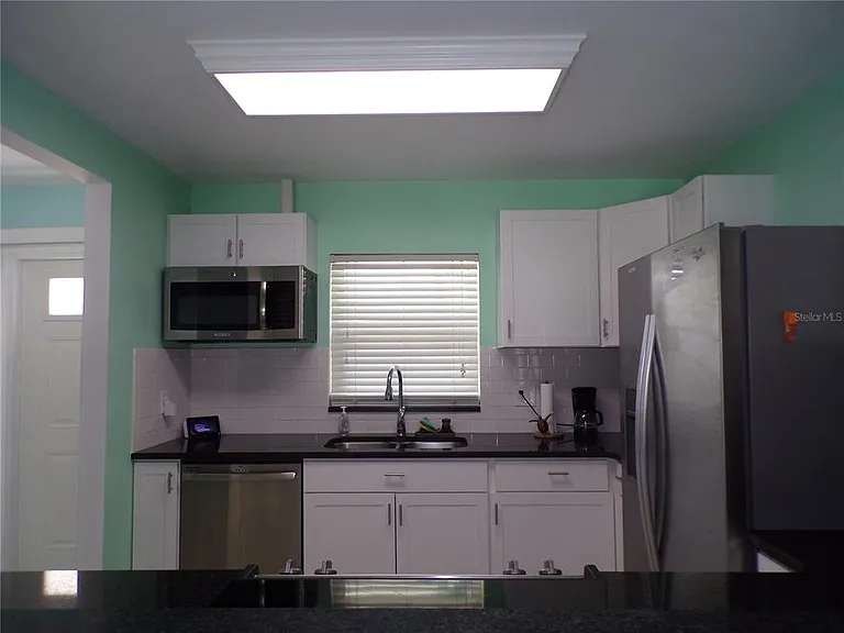 21088 Edgewater Dr — Photo 22