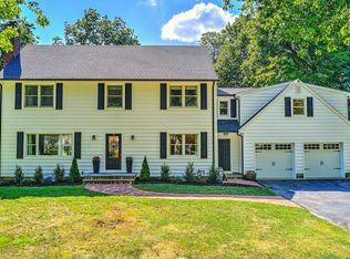 26 Marc Ct, Shrewsbury, NJ