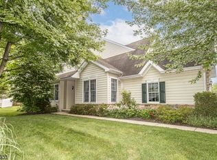 21 Patriot Hill Dr, Basking Ridge, NJ