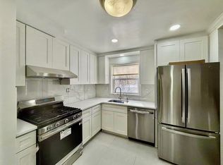 62 Howland Ave, Teaneck, NJ