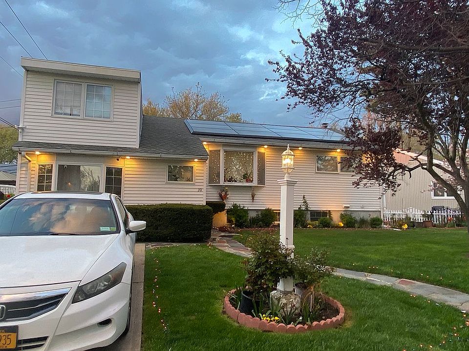 2nd image of 30 Forest Rd