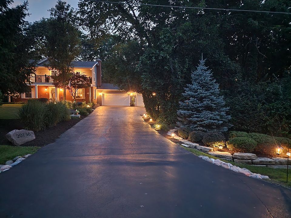 1st image of 20736 Briarwood Ln