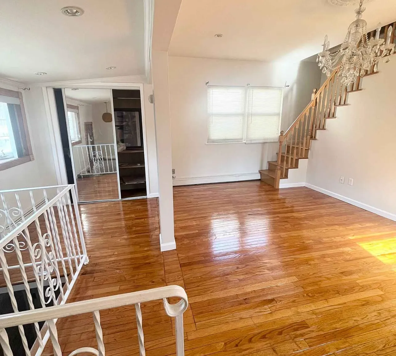 2 bed, 960 sqft, $3,400 — Photo 2
