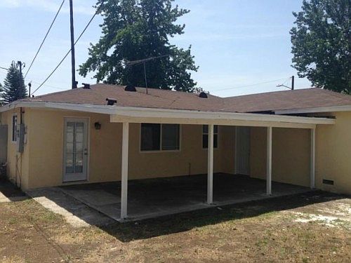 4th image of 18703 E Glenlyn Dr