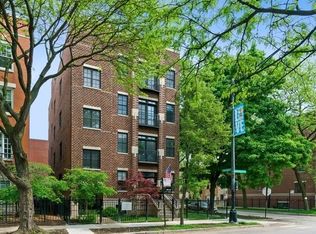 902 W Diversey Pkwy APT 2, Chicago, IL 60614