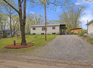 129 Spinnaker Way, Ottawa, ON K0A3M0