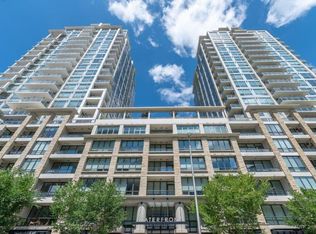 222 Riverfront Ave SW #2017, Calgary, AB T2P 0X2