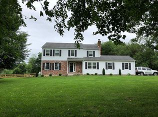 106 Skyview Ln, Avondale, PA 19311