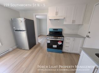 159 Southworth St N #5, Welland, ON L3B 1Z1