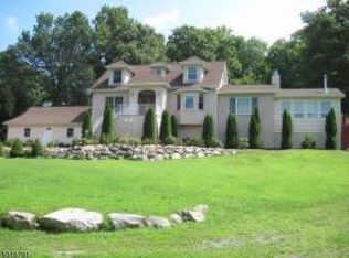 138 Germantown Rd, West Milford, NJ 07480