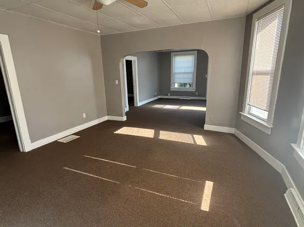 217 E North St #1-A, Crown Pt, IN 46307