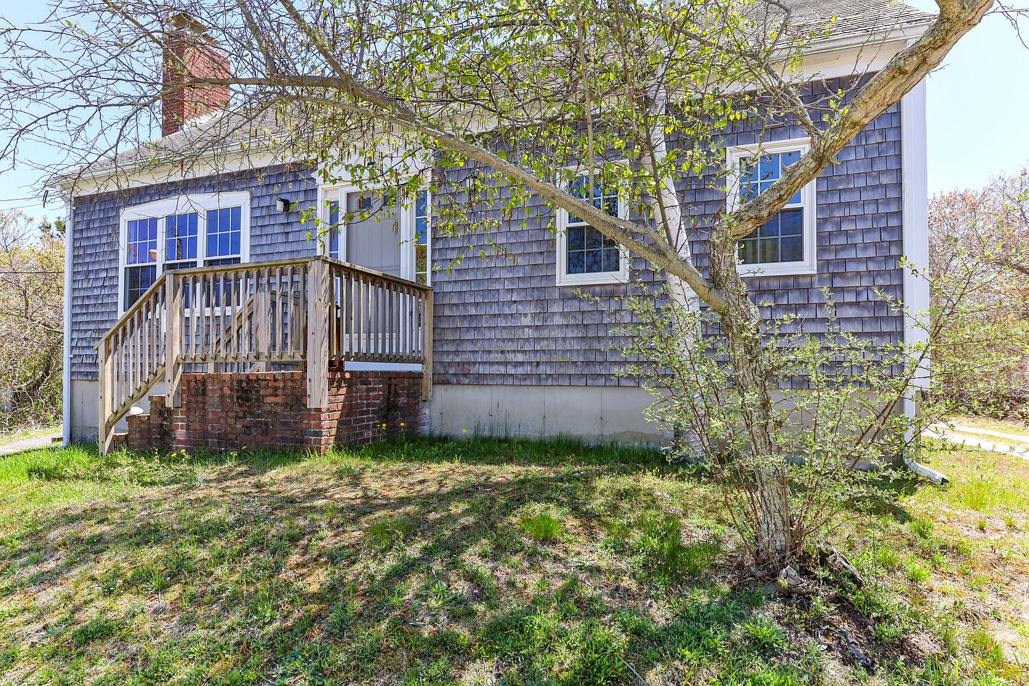 7 Off Conwell St, Provincetown, MA 02657 Zillow