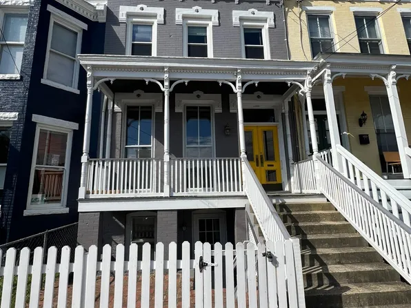 1107 W Clay St, Richmond, VA 23220