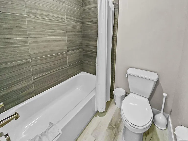 1145 W Helling Cir #204 — Photo 12