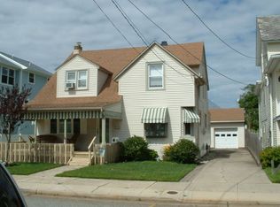 215 W Lavender Rd, Wildwood Crest, NJ 08260