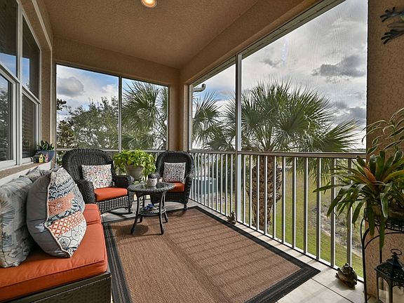 4th image of 16590 Goldenrod Ln Unit 201