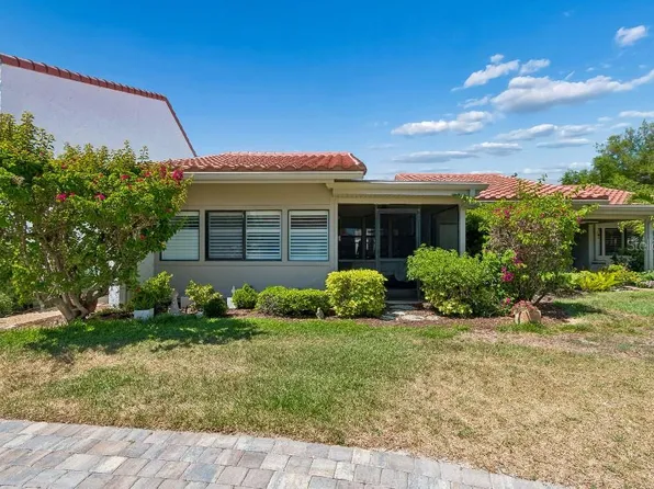 500 Park Blvd S APT 24, Venice, FL 34285