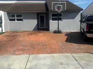 527 SW 95th Ct, Miami, FL 33174