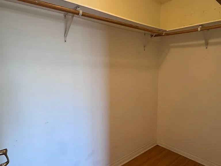 13525 Vanowen St #305 — Photo 15