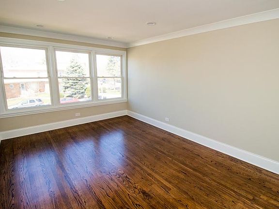 2nd image of 9049 Bronx Ave APT 2N