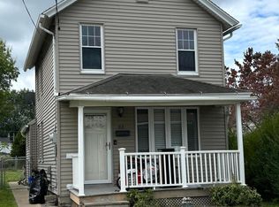 313 Mooney St, Olyphant, PA 18447