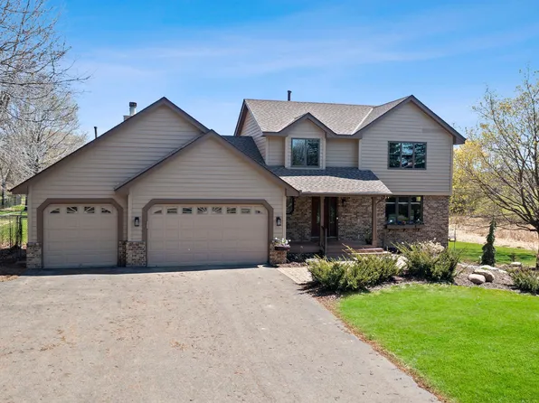 9591 Foxford Rd, Chanhassen, MN 55317