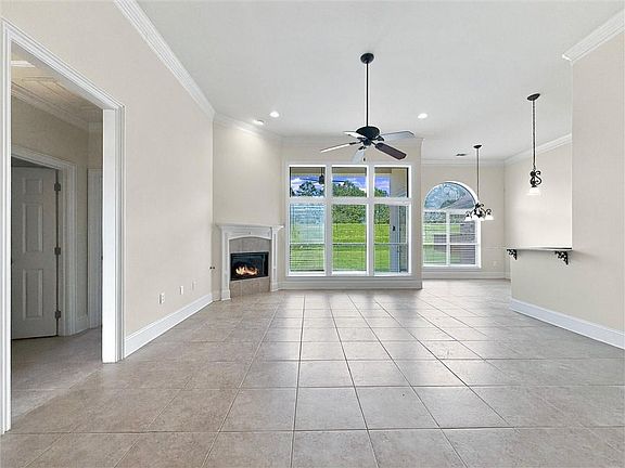 5th image of 145 Cypress Lakes Dr
