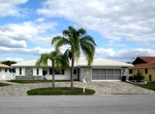 5016 S Shore Dr, New Port Richey, FL 34652