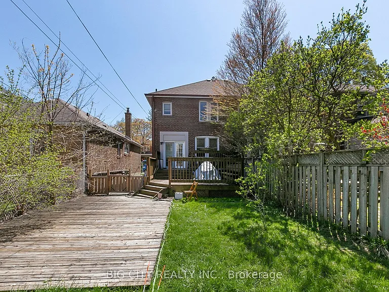 178 Douglas Ave #LOWER — Photo 20
