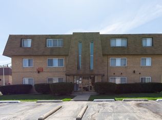 10440 Natoma Ave APT 10, Chicago Ridge, IL 60415