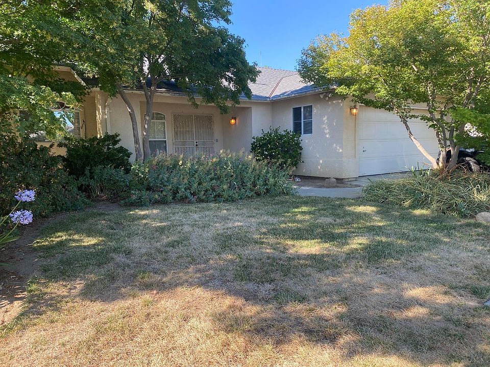 1st image of 609 Merlot Ave
