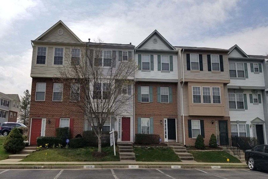 1st image of 3623 Sherbrooke Cir #6