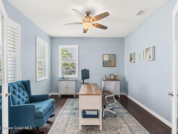 5th image of 3313 Casare Dr