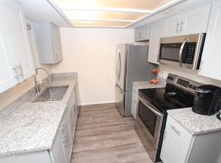 3119 W Cochise Dr UNIT 106, Phoenix, AZ 85051