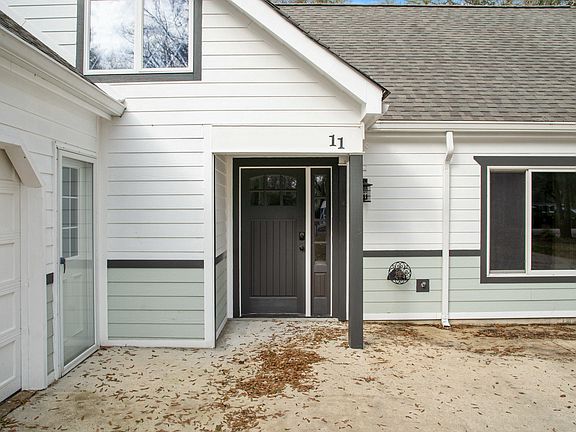4th image of 11 Wildwood Lane