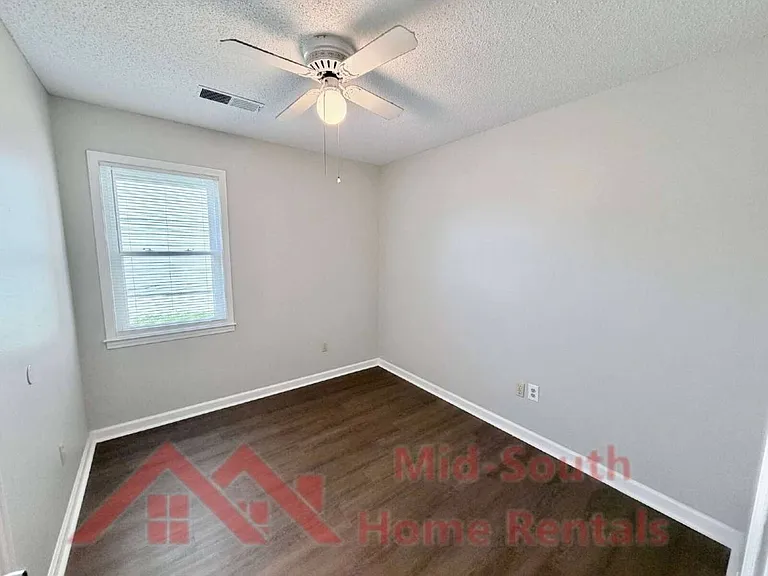 7328 Hillshire Dr — Photo 9